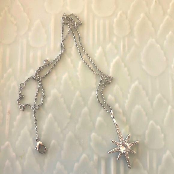 Brilliant Silver & Crystal Necklace - Picture 2 of 5